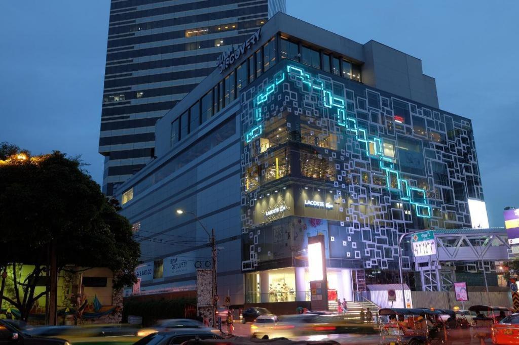 J Two S Pratunam Hotel Bangkok Exterior foto