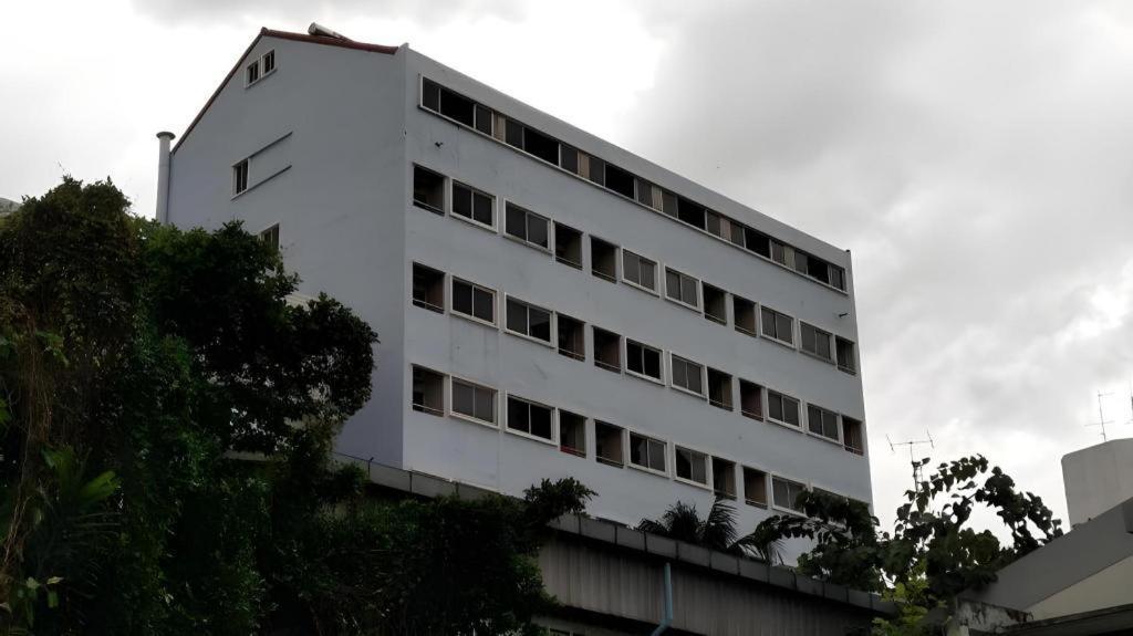 J Two S Pratunam Hotel Bangkok Exterior foto